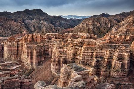 Der Scharyn Canyon liegt auf der Route der alten Seidenstraße