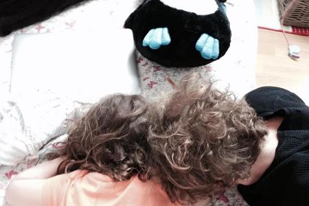 Die Haare hat Greta Schweighöfer (6) definitiv von ihrem Papa geerbt: Matthias Schweighöfer gesellt seine Wuschelmähne zu de...