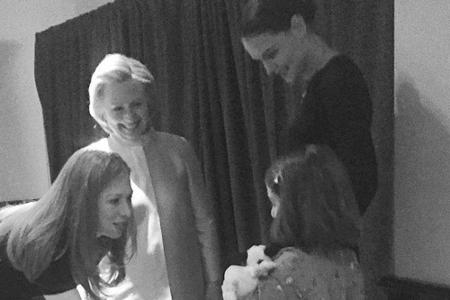 Katie Holmes macht sich im US-Wahlkampf für die Demokratin Hillary Clinton stark