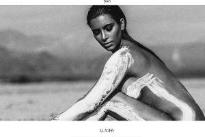 Dieses Bild zeigt Kim Kardashian auf ihrer Website