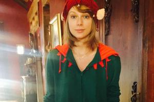 Taylor Swift als Weihnachts-Elfe