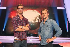 Joko Winterscheidt (l.) und Klaas Heufer-Umlauf "bekriegen" sich bereits seit 2012 im "Duell um die Welt"