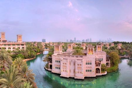 Das Mandant Jumeirah ist wie ein orientalisches Dorf aus dem Märchen