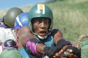 "Cool Runnings": Das erste Training der jamaikanischen Bobmannschaft sorgt für Gelächter bei den Zuschauern