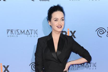 Den Boxern folgen die Sänger: Katy Perry (30) ist der bestbezahlte weibliche Star und soll in den vergangenen zwölf Monaten ...
