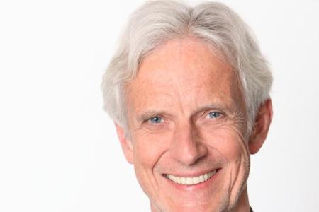 Knappik trifft erneut auf Mathieu Carriére (64). Und der Schauspieler hat sicher noch ein Hühnchen mit ihr zu rupfen.
