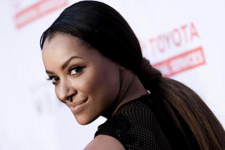 Für eine elegantere und etwas aufwendigere Variante entschied sich Kat Graham (25, 