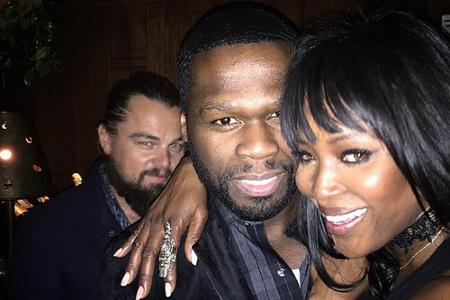 Ein Selfie mit Naomi Campbell (45) wäre für die meisten schon ein Traum. Rapper 50 Cent (40) bekam einen frech grinsenden Le...