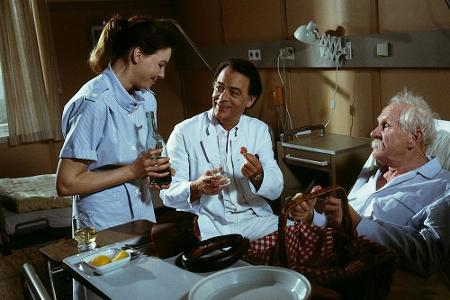 Die Mutter aller Arztserien wurde von Oktober 1985 bis März 1989 im ZDF gesendet. Bis zu 28 Millionen Zuschauer saßen in den...