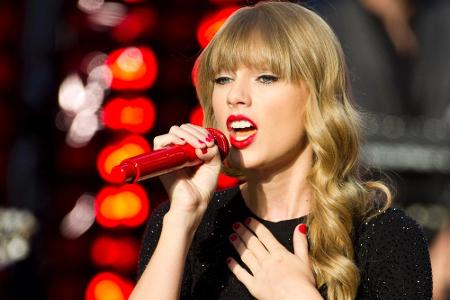 Leo Thames, das zweite Kind von Jamie King und Kyle Newman hat ebenfalls eine Patentante - und zwar Superstar Taylor Swift (...