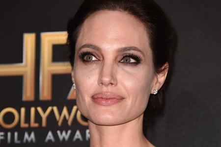 Hollywood Schönheit Angelina Jolie (40, 