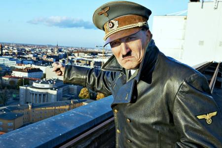 Ab dem heutigen Donnerstag ist Oliver Masucci als 