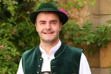 Urbayer Leonhard (26) ist hauptberuflich Metzger, will aber den Milchviehbetrieb der Eltern eines Tages übernehmen. Am liebs...