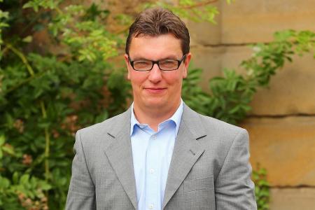 Thomas (38) hatte bisher kein Glück in der Liebe und noch nie eine Beziehung. Aber er bleibt optimistisch: 