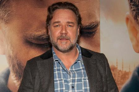 Hollywood-Star Russell Crowe (51) behauptet, tatsächlich ein Ufo gesehen zu haben. Er hat die Sichtung sogar aufgenommen. Da...