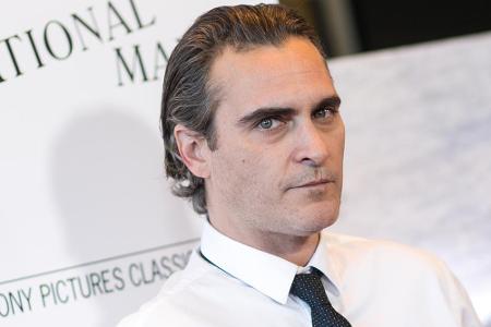Joaquin Phoenix (41, 