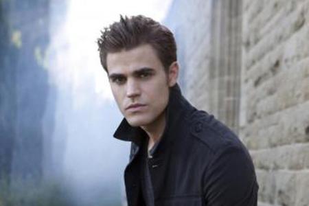Paul Wesley spielt in 