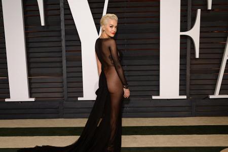 Bei einer Party im Rahmen der Oscar-Verleihung im Februar überzeugte Rita Ora in dieser transparenten Traumrobe.