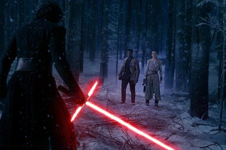 Kylo Ren trifft auf Finn und Rey - so viel war auch schon in Trailern zu sehen. Aber gibt es einen familiären Zusammenhang? ...