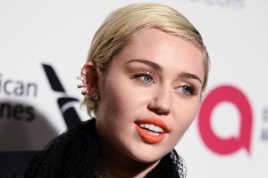 Miley Cyrus hat es sich zur Aufgabe gemacht, Jugendlichen zu helfen