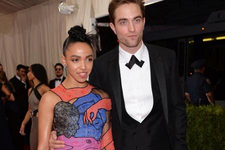 FKA Twigs und Robert Pattinson zum ersten Mal gemeinsam auf einem roten Teppich