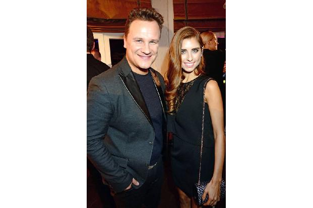 ...prominent zu sein. Neben der - vermutlich - anstrengenden Tagesbeschäftigung ist einer der vielen Vorteile für Guido & Co...