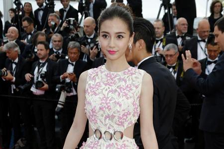 Newcomerin: Angelababy