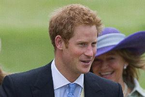 Prinz Harry kann demnächst wieder in Zivil Damenherzen erobern