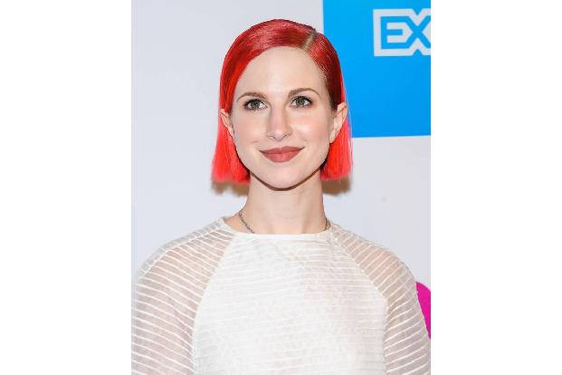 ...gesichtet und die amerikanische Singer-Songwriterin Hayley Williams ist ebenfalls mit von der Partie. Darüber hinaus schi...