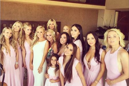 Paris Hilton und ihre Schwester Nicky Hilton an der Seite ihrer Cousine Brooke Wiederhorn