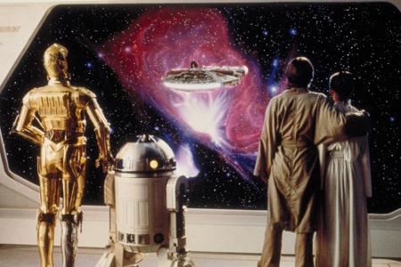 Am 4. Mai ehren Fans auf der ganzen Welt ihren Helden aus 