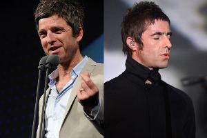 Noel Gallagher (li.) und sein Bruder Liam zanken sich seit langer Zeit