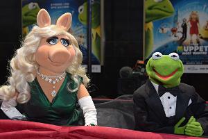 Kermit, der Frosch, genießt die Filmpremiere 2014