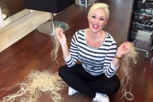 Radikalschnitt: Daniela Katzenbeger mit Kurzhaarfrisur