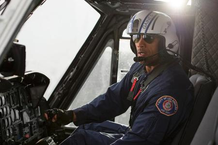 Bin gleich da, Schatz: Ray (Dwayne Johnson) will seine Tochter retten