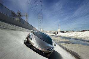 Flache, 328 km/h schnelle Flunder: McLaren 570S