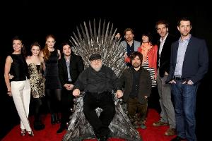 "Game of Thrones"-Mastermind George R.R. Martin und die Schauspieler der Buchverfilmung