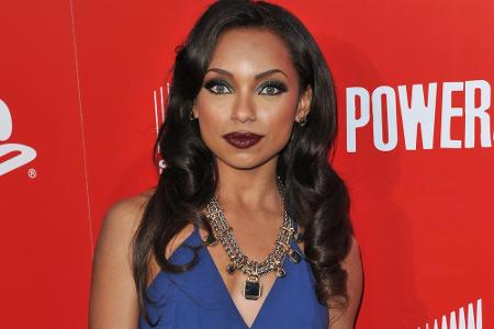 Logan Browning weiß sich bei der 