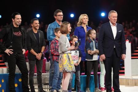 Bülent Ceylan, Kostja Ullmann, Hans Sigl, (Roman), Emma Schweiger, (Johan), Veronica Ferres, (Klara), Johannes B. Kerner (v....