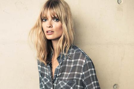 Supermodel Julia Stegner ist 