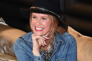 Monica Ivancan freut sich auf ihre Hochzeit, die im Sommer stattfinden soll