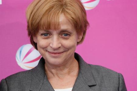 Schauspielerin Katharina Thalbach als Kanzlerin Angela Murkel