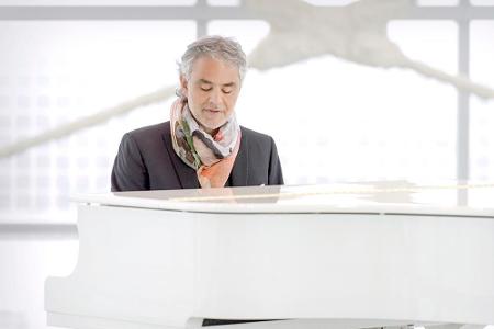 Andrea Bocelli gibt ein Oster-Konzert in der Dominikanischen Republik