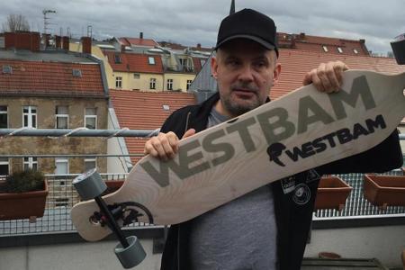 Auch heute noch legt Westbam alias Maximilian Lenz regelmäßig auf