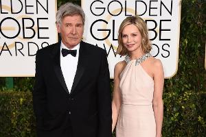 Harrison Ford mit seiner Frau Calista Flockhart bei der Verleihung der Golden Globes