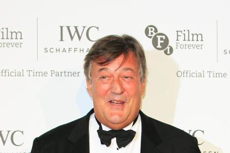 Stephen Fry hat allen Grund zum Strahlen
