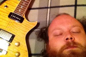 ESC-Kandidat 2015: Andreas Kümmert beim "Songwriting", wie er es nennt