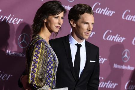 Versteckte Benedict Cumberbatchs Freundin Sophie Hunter bei diesem Auftritt vor wenigen Tagen ein Babybäuchlein?