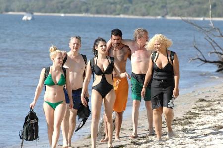 IBES 2015: Die ersten sechs Bewohner auf dem Weg ins Camp