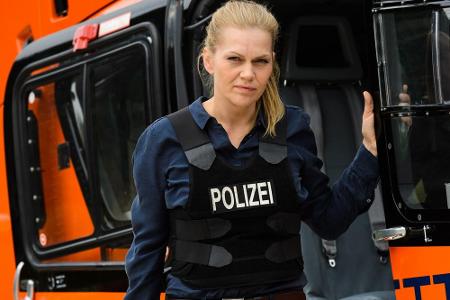 Helen Dorn (Anna Loos) im Einsatz